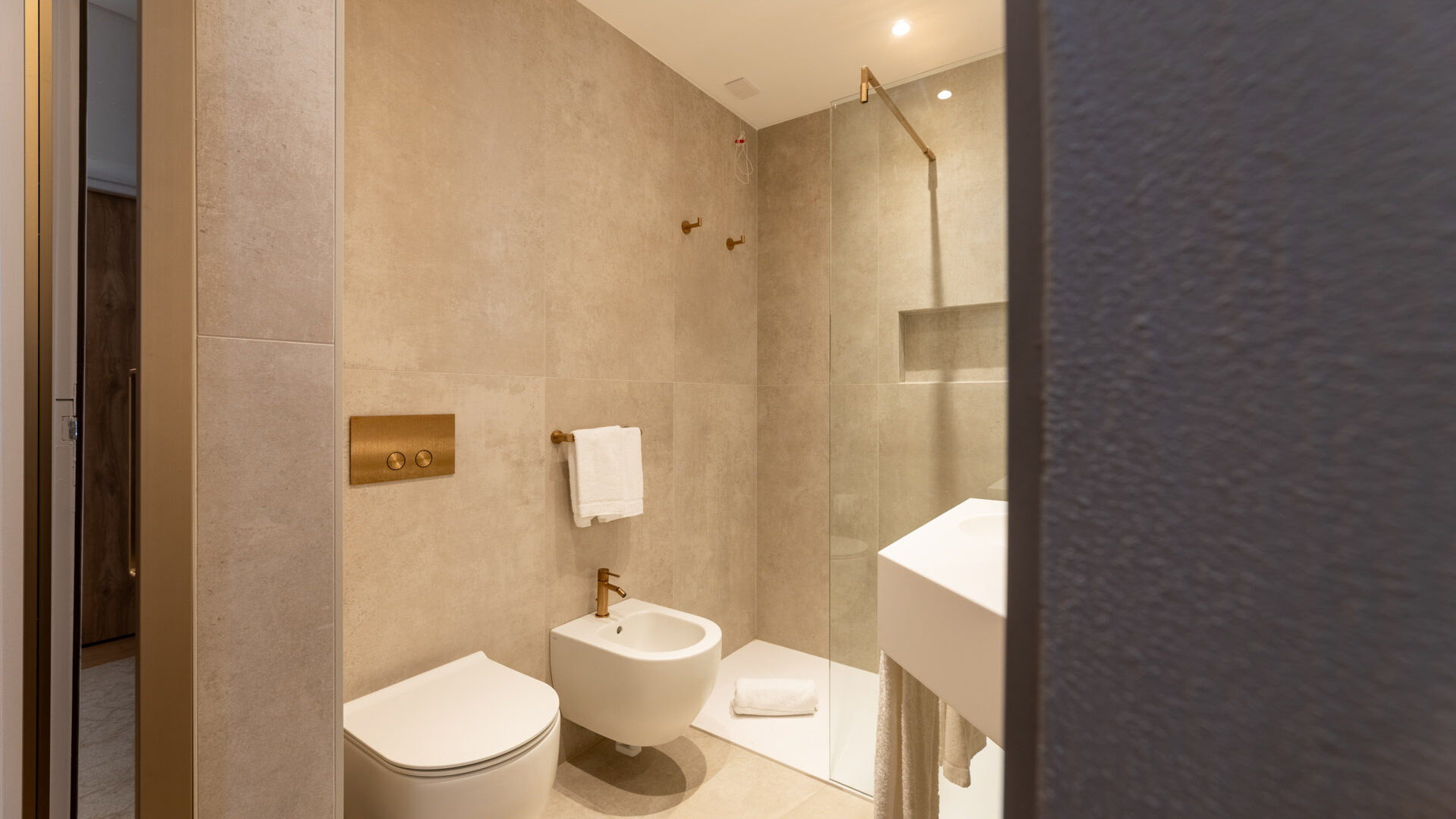 hihotels-sirmione-lago-di-garda-camera-standard-10