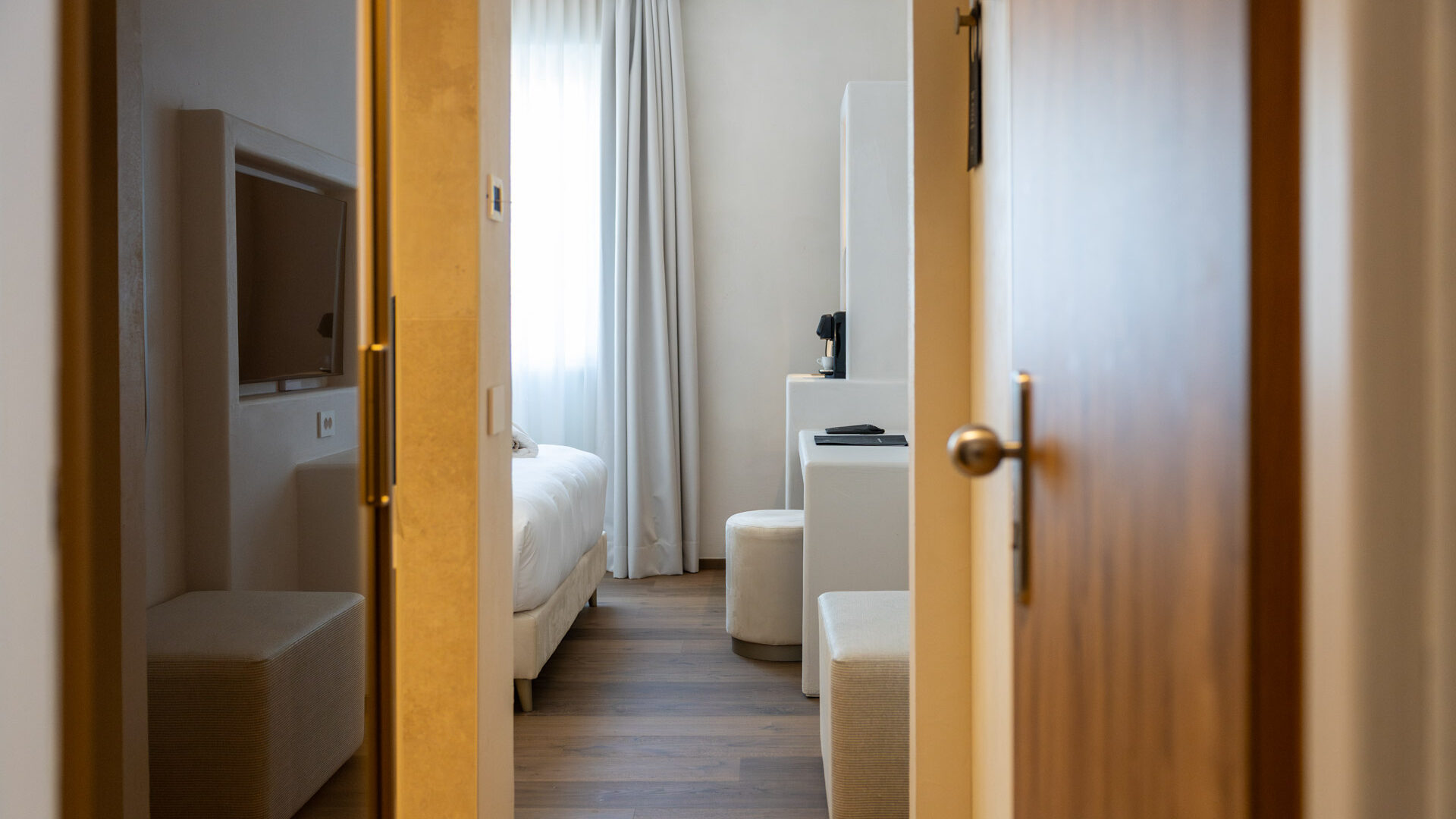 hihotels-sirmione-lago-di-garda-camera-standard-3