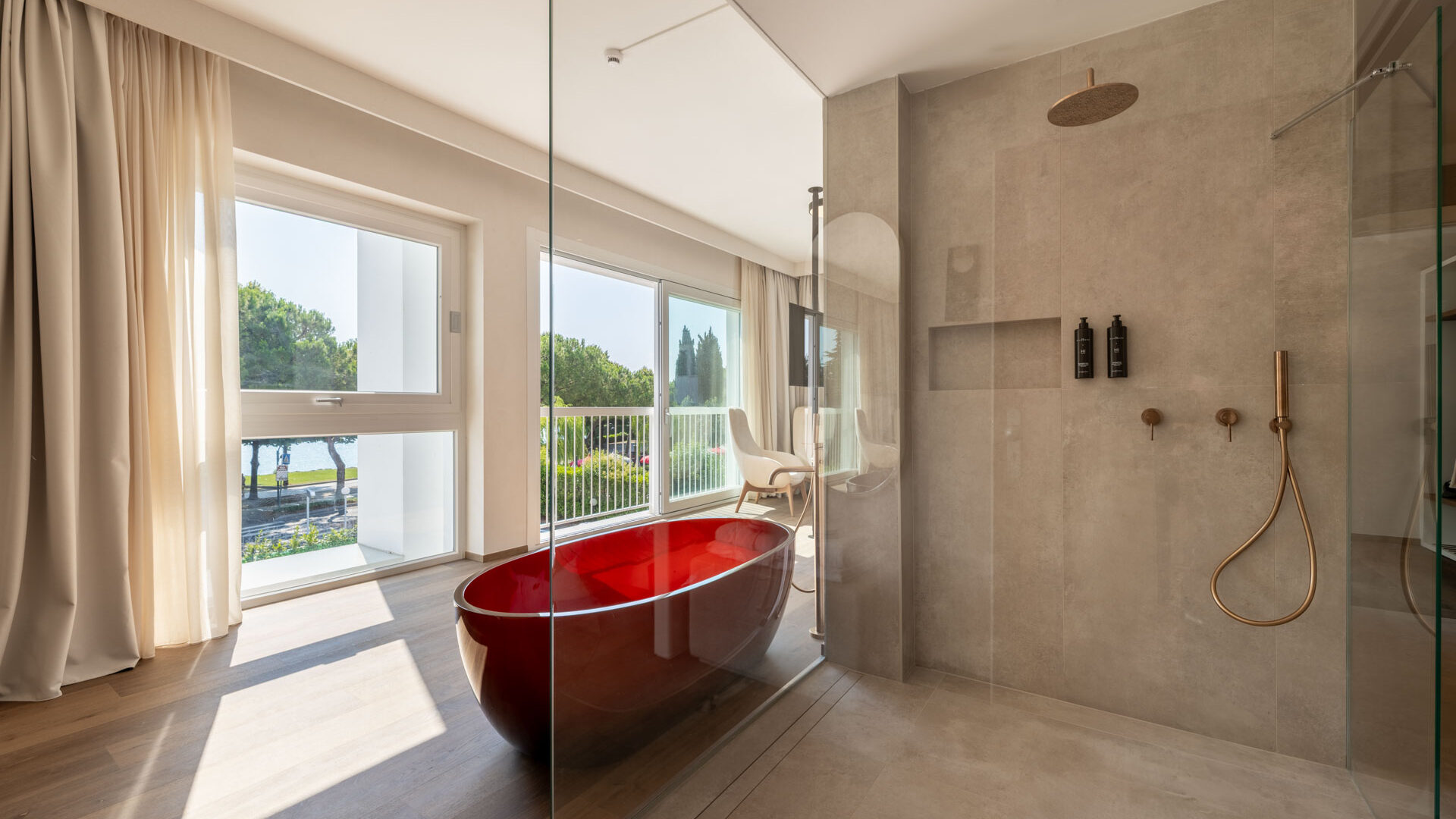 hihotels-sirmione-lago-di-garda-camera-jacuzzi-junior-deluxe-10