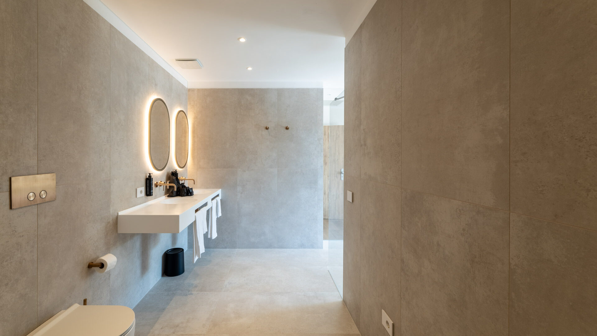 hihotels-sirmione-lago-di-garda-camera-jacuzzi-junior-deluxe-3