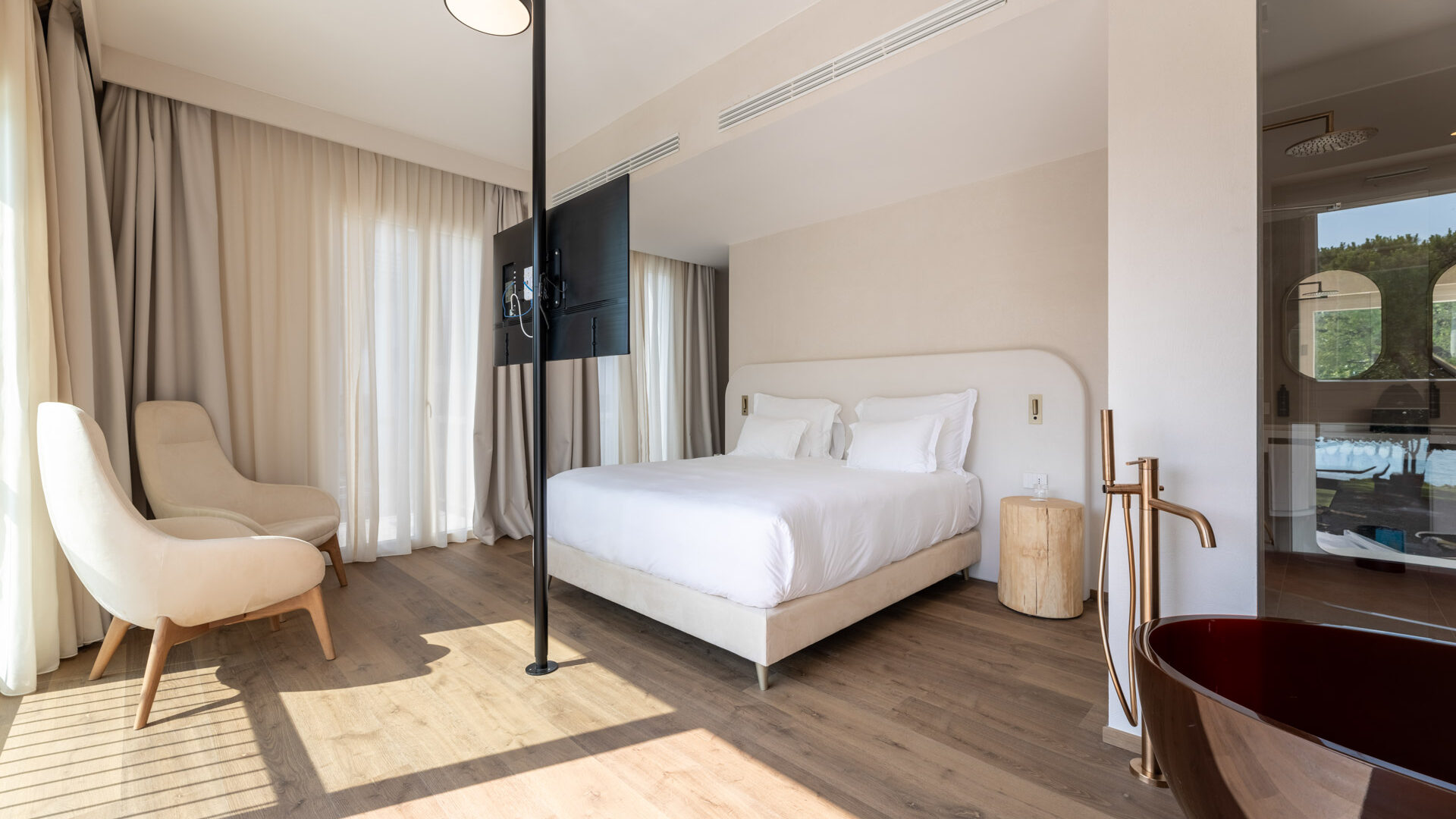 hihotels-sirmione-lago-di-garda-camera-jacuzzi-junior-deluxe-7