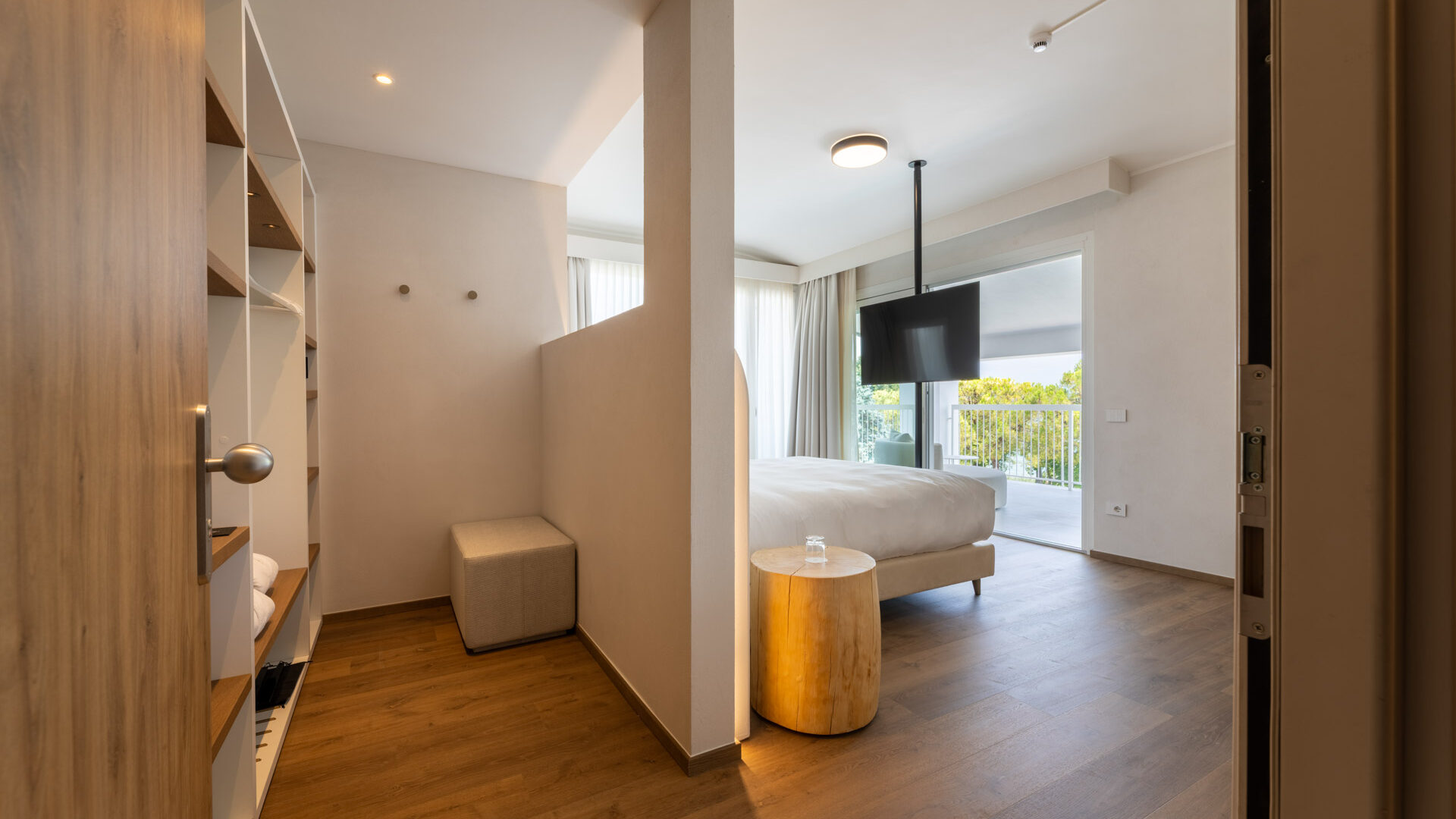 hihotels-sirmione-lago-di-garda-camera-jacuzzi-junior-premium-1