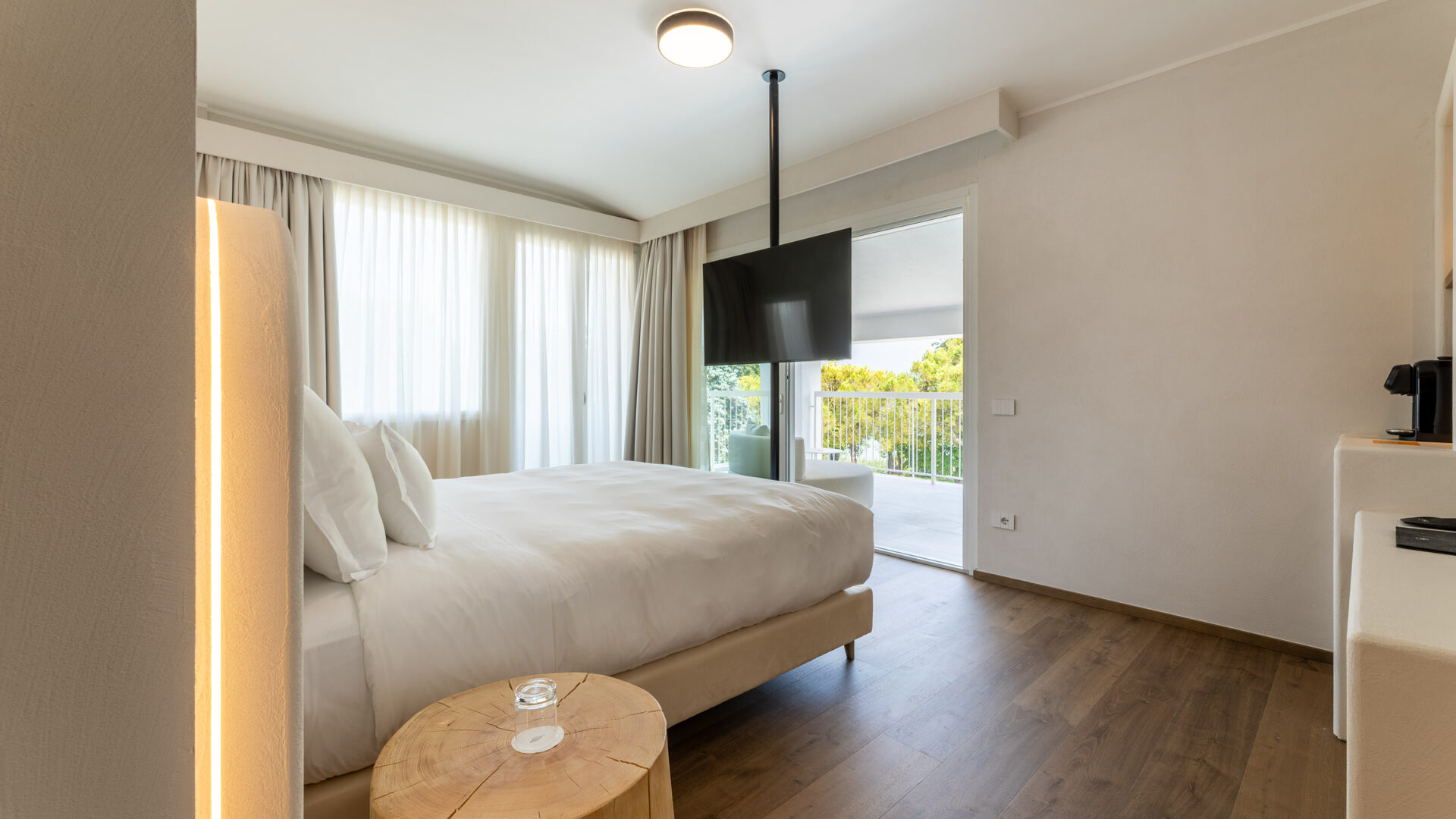 hihotels-sirmione-lago-di-garda-camera-jacuzzi-junior-premium-3